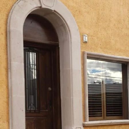 Home Stay Maria Parral Exterior foto