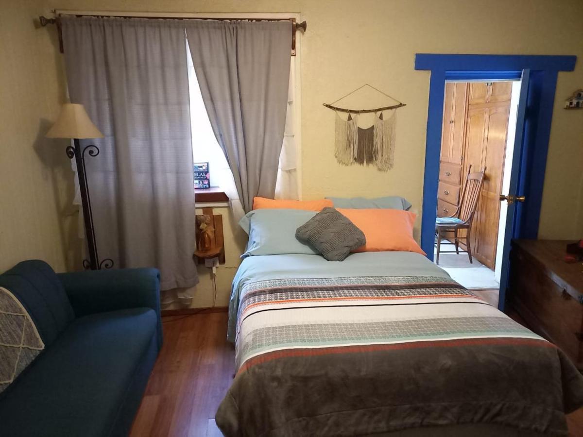 Home Stay Maria Parral Exterior foto