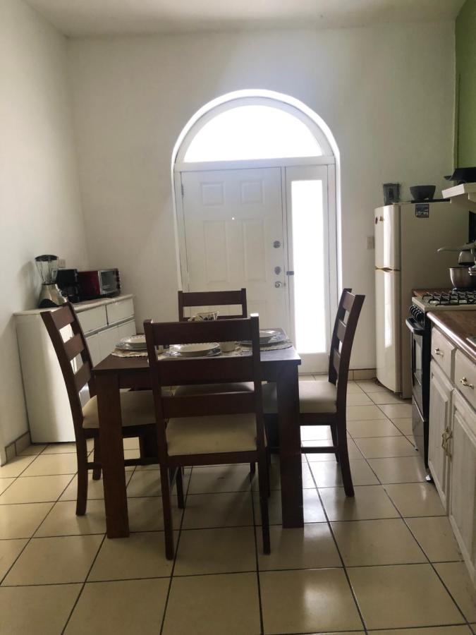 Home Stay Maria Parral Exterior foto